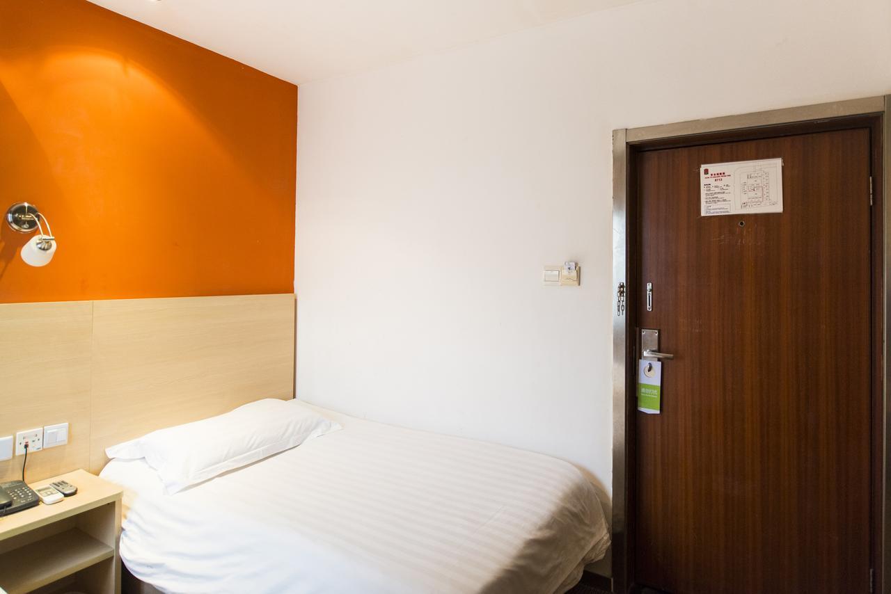 Motel Shenzhen Longgang Longcheng Square Metro Station מראה חיצוני תמונה