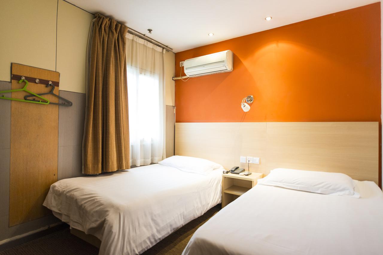 Motel Shenzhen Longgang Longcheng Square Metro Station מראה חיצוני תמונה