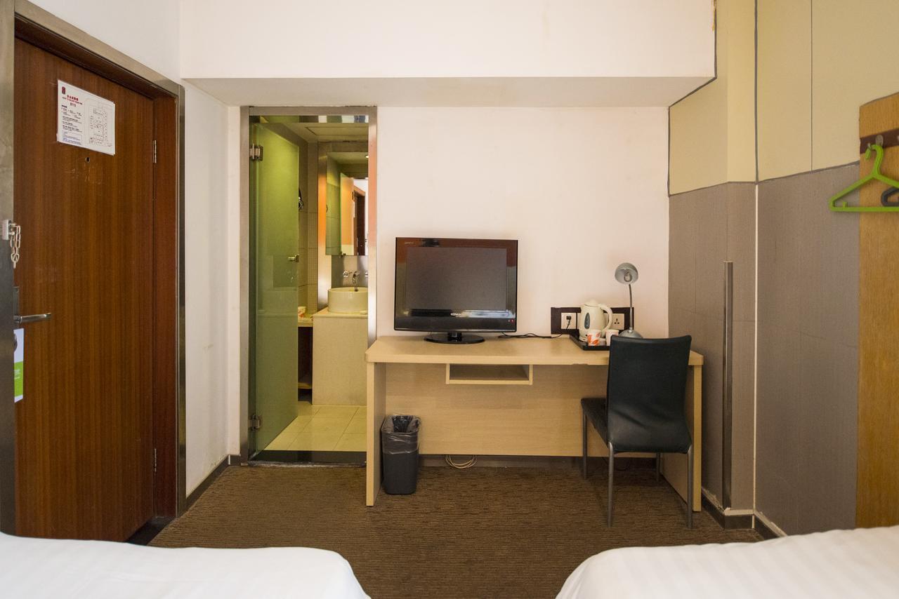 Motel Shenzhen Longgang Longcheng Square Metro Station מראה חיצוני תמונה