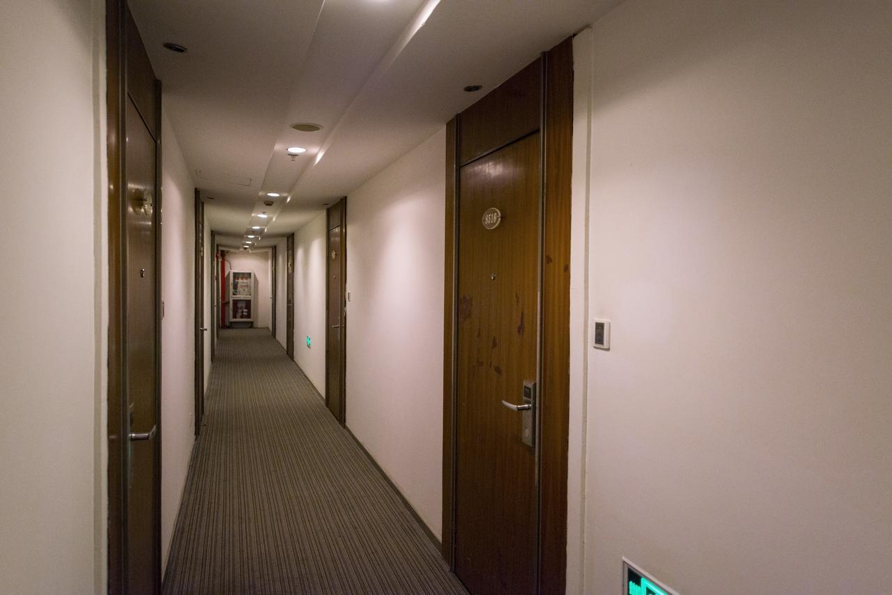 Motel Shenzhen Longgang Longcheng Square Metro Station מראה חיצוני תמונה