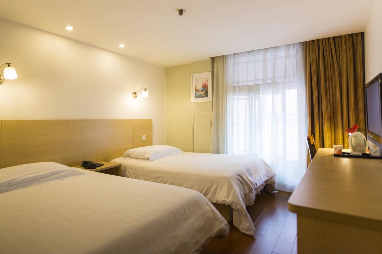 Motel Shenzhen Longgang Longcheng Square Metro Station מראה חיצוני תמונה
